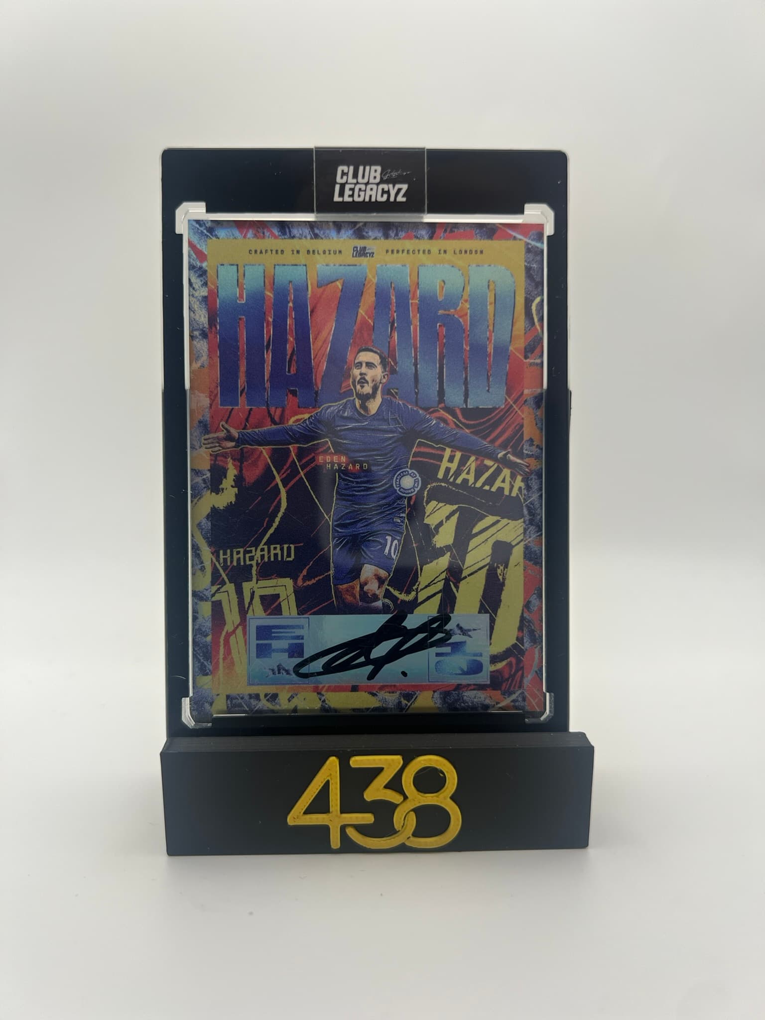 Club Legacyz Icons 2 - Eden Hazard The Blue Magician On Card Autograph 070/100